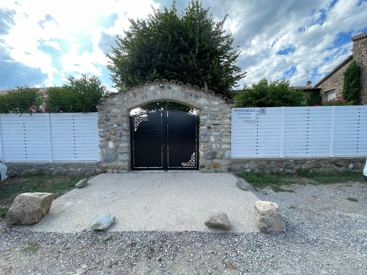 Appartamento Petite'Escale Charmes-sur-Rhone Esterno foto