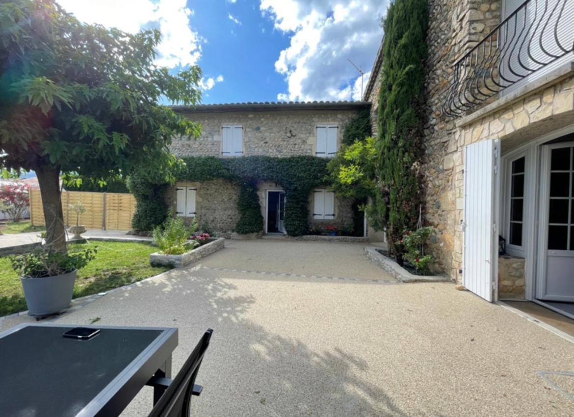 Appartamento Petite'Escale Charmes-sur-Rhone Esterno foto